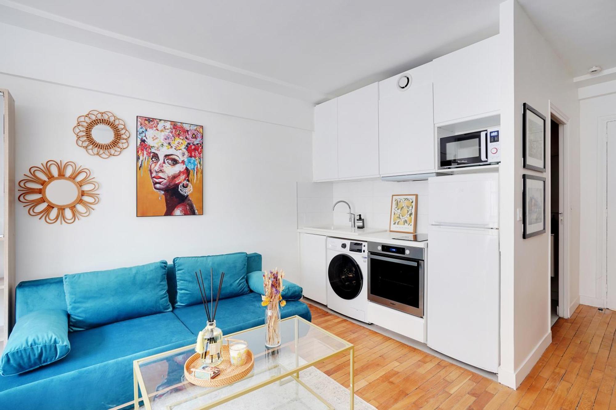 Parisian Charm Porte Maillot Appartement Parijs
